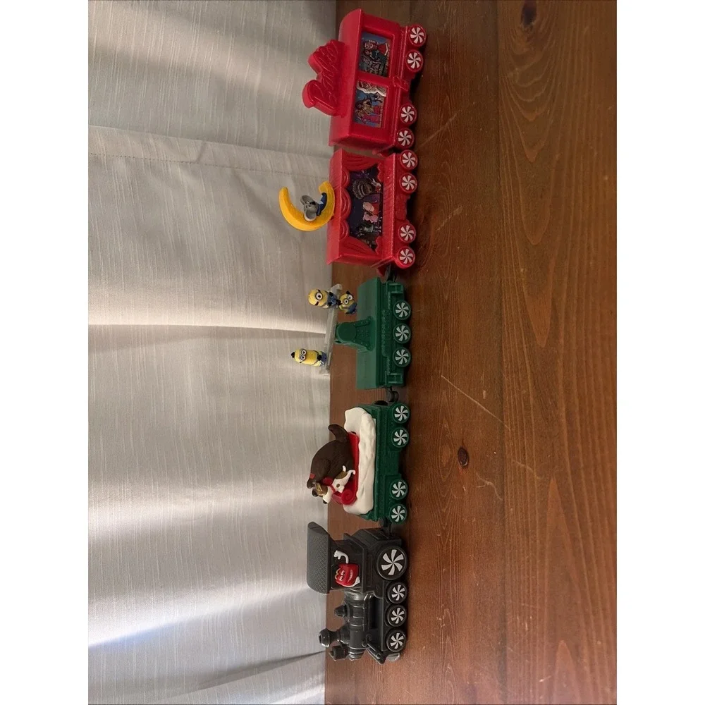 McDonald's Happy Meal Toy Train 5 Cars Holiday Express 2017
